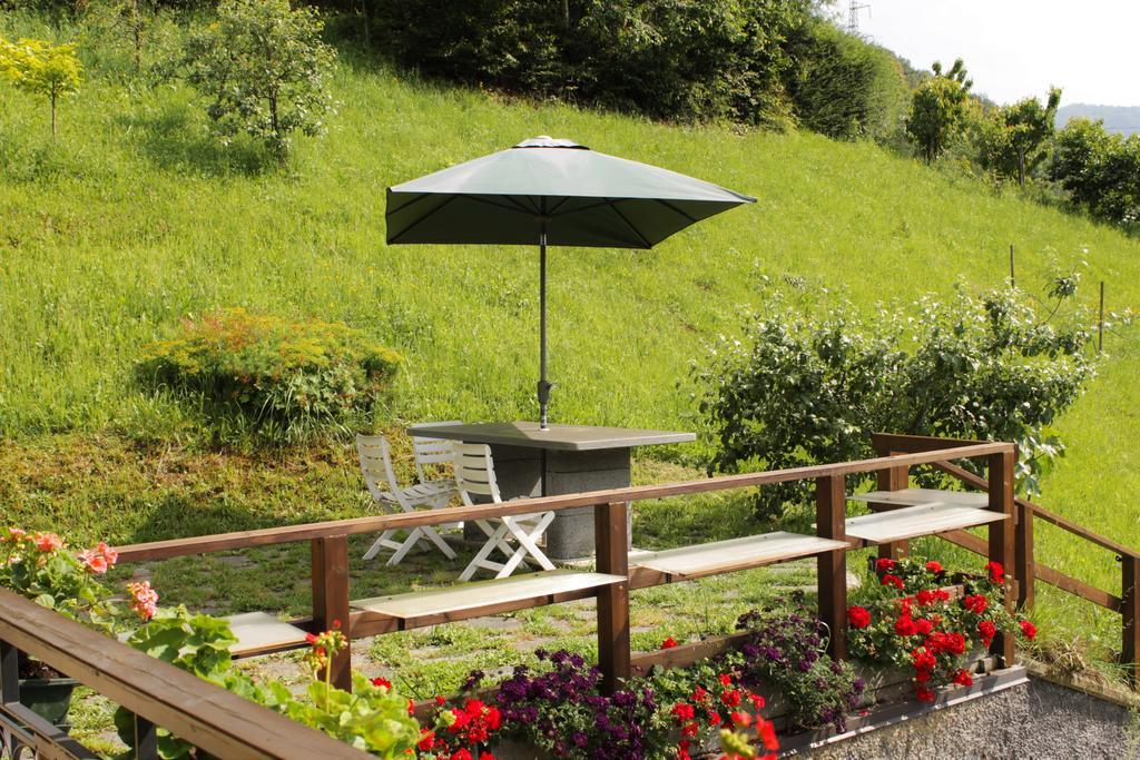 Bed And Breakfast Montino Cene Exterior foto